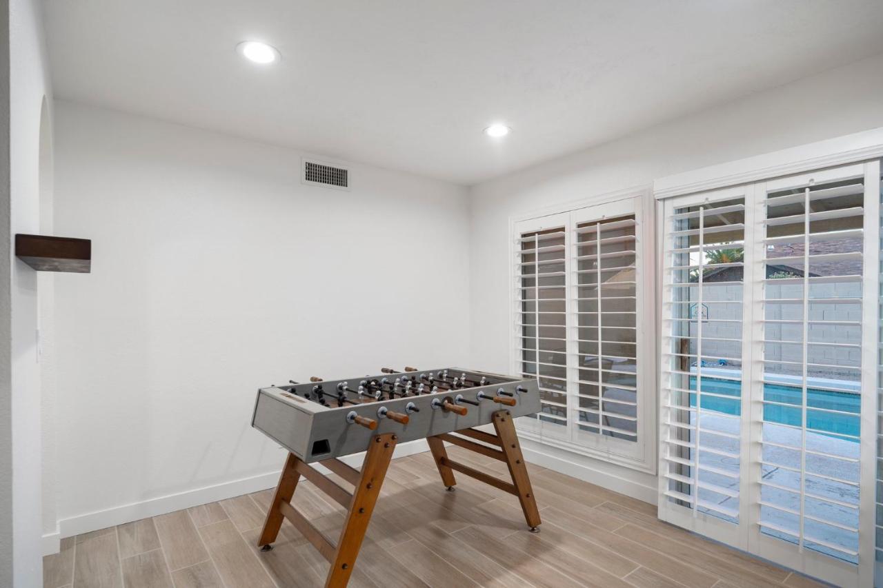 Large Pool With Diving Board, Remodeled 3Bdrm, Near State Farm Stdm And More! Peoria Exterior foto